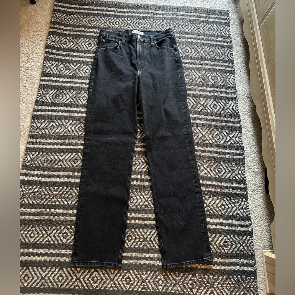 Abercrombie & Fitch The Ankle Straight Ultra High Rise Jean, Women’s Size 8